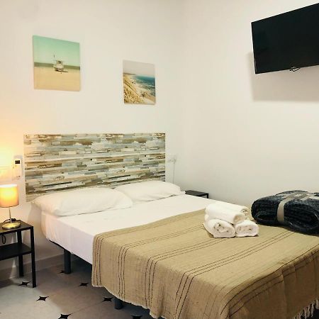Spanish C. Malaga Ngoại thất bức ảnh