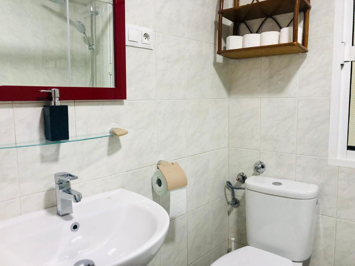 Spanish C. Malaga Ngoại thất bức ảnh