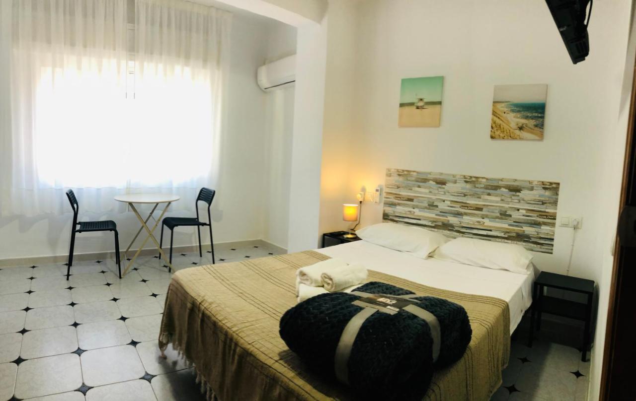 Spanish C. Malaga Ngoại thất bức ảnh